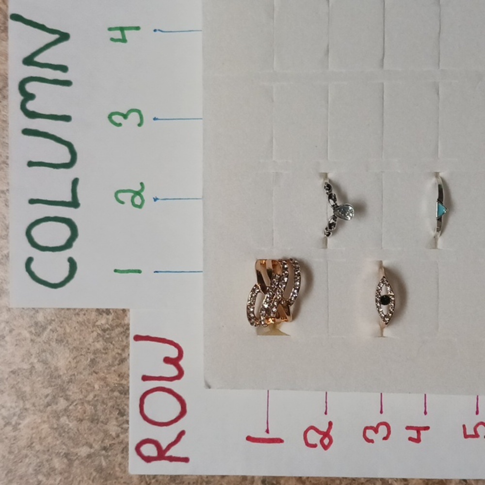 ⭐️Ring #4⭐️ 4.5 Size Rings. NWT. Silver colors, gold colors, faux diamonds. - Picture 5 of 16